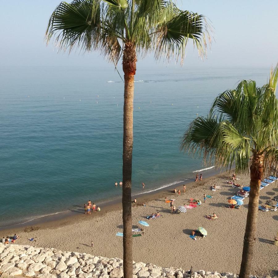 Sea Front Studio With Spacious Balcony Santa Clara Торемолинос Екстериор снимка